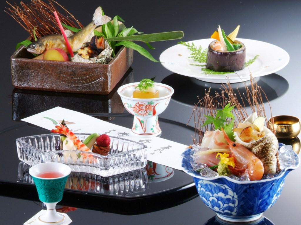 広島の美味しいグルメを堪能